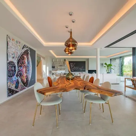 Elsa, Golfe De Saint Tropez, Sublime Vue Villa