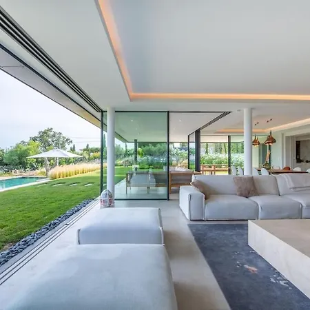 Elsa, Golfe De Saint Tropez, Sublime Vue Вилла Гримо