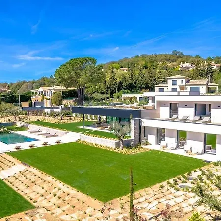 Вилла Elsa, Golfe De Saint Tropez, Sublime Vue Гримо
